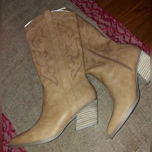 Dolce Vita, Western Boots, light brown, size 8
